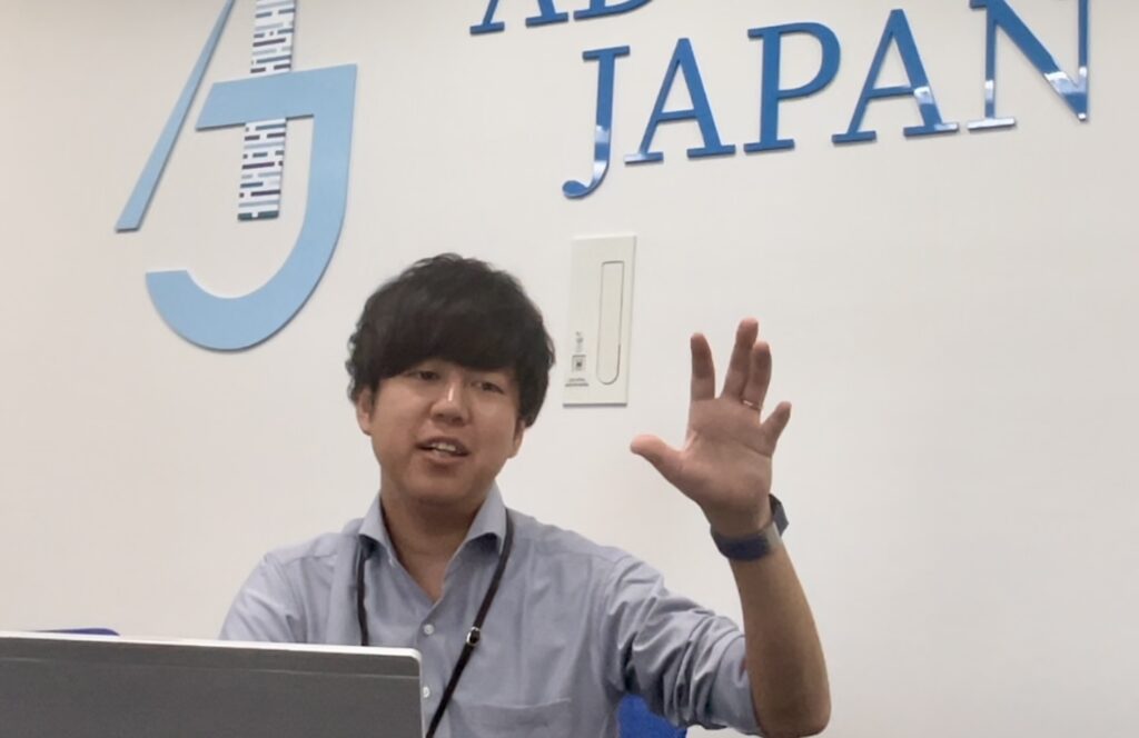 アドバンスジャパン常務執行役員の岩﨑さんはハウスメーカーから転身！